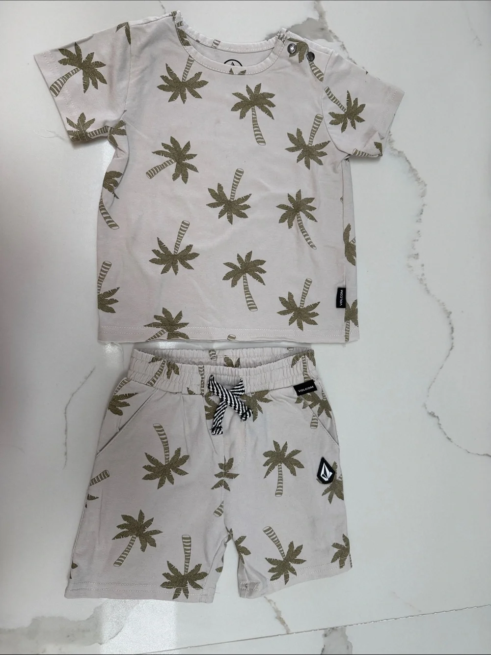Volcom Kids Palm Print Short Pajama Set - Beige & Olive